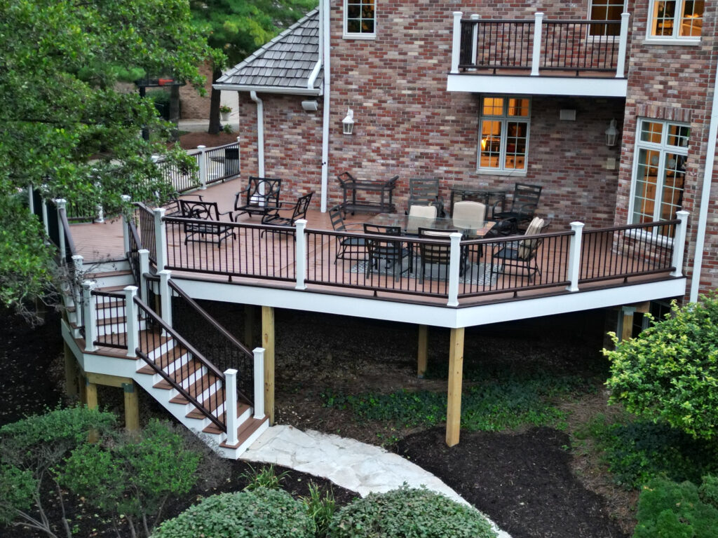 Composite Deck builders Naperville, IL 