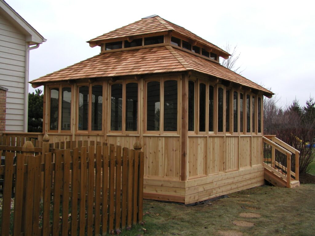 Sunroom by Plainfield IL deck contractors