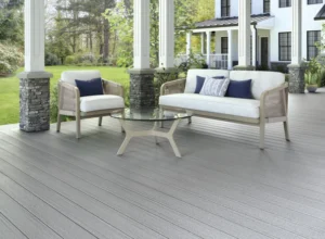 High-quality Fiberon PVC deck in the Chicago suburbs
